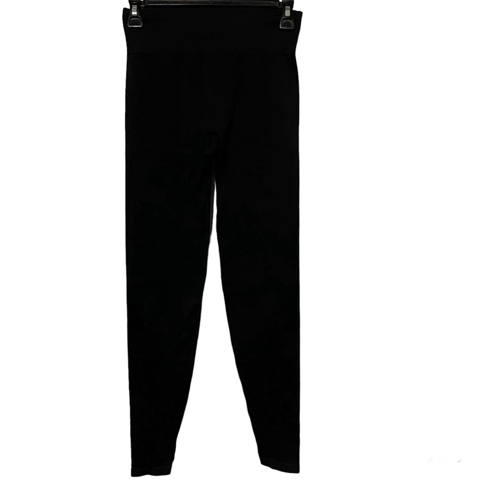 Pink Victoria’s Secret seamless small black stretch leggings workout gym yoga